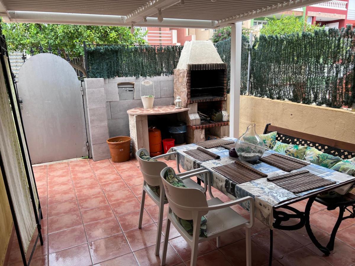 Apartamento Barbacoa, Piscina Y Playa Puebla de Farnals Kültér fotó